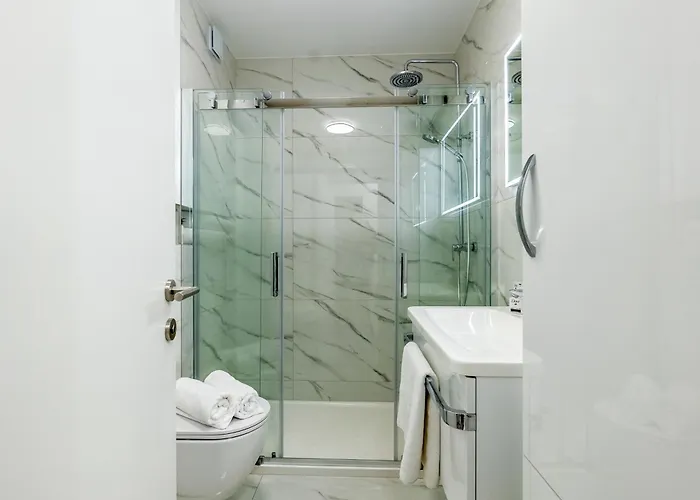 Apartman Modern Cityscape 2-bedroom Terrace Split
